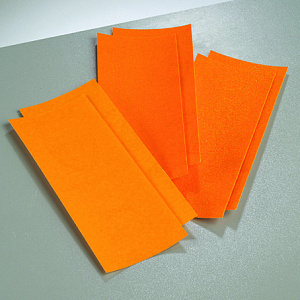 Бумага абразивная для шлифовки проволоки и острых окончаний цв. оранжевый 23*9,3cм набор 6шт.  EFCO 1830100														