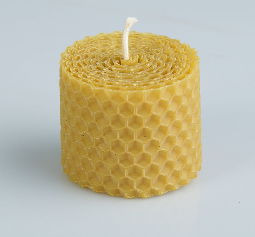 Свеча из вощины медовая "Пчелиный воск" 4,0cм 2069861														